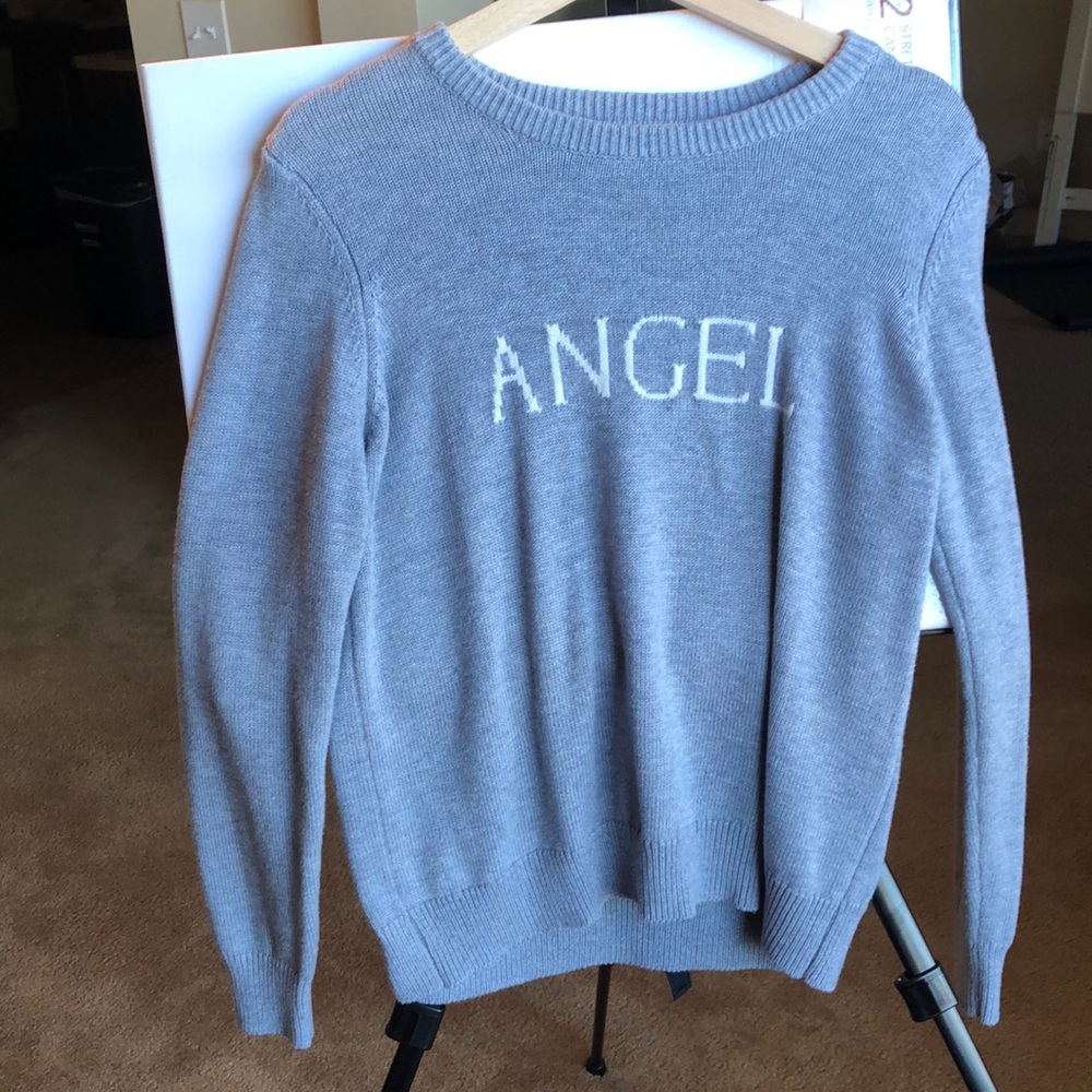 Victoria secrets angel sweater size medium